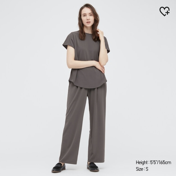 Uniqlo Crepe Pants - Picture 7 of 7